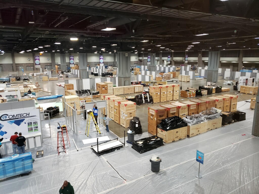 SATELLITEDC's tweet photo. It's all happening... #SATShow https://t.co/3EDsNutYvP