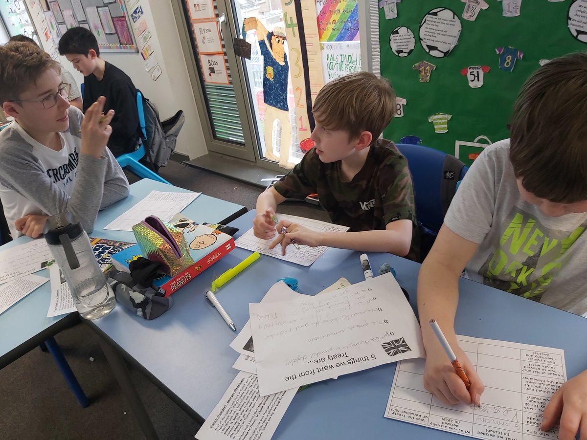 FoxCovertPS's tweet image. #p7fcps again took on the roles of representatives of &quot;The Big Three&quot; as they got to grips with The Treaty of Versailles.  A good way to deepen their understanding of the terms although our German representatives were not happy!