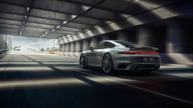 amciglobal's tweet photo. To hybrid, or not to hybrid: that is Porsche's existential 911 question. 
 
As the German brand's sacred symbol, our bet is the 911 is last in the lineup to go #electric. https://t.co/ZJzoSSC7qE https://t.co/bdACp4Nl8p