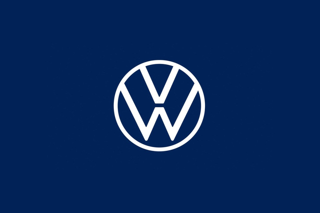 6DesignBr's tweet image. A Volkswagen não aparece nem entre as cem primeiras no ranking das marcas mais valiosas do mundo da revista Forbes. A montadora está atrás da Toyota, Honda, Ford, Chevrolet e até da Nissan. 6designbr.com/2020/03/mudanc…