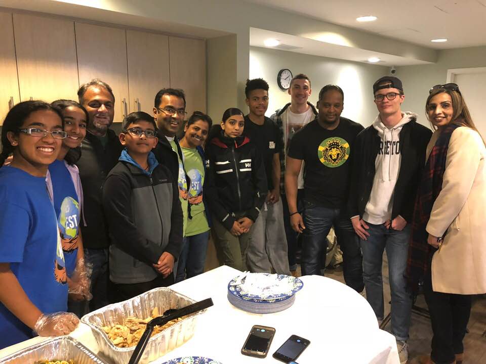 joinnest4's tweet photo. Time for a #ThrowbackThursday! When we served the guests @gmcgt in 2018 with Mr. Jason “Tino” Anthony, DC Commissioner, CFAE! #NEST4US #NESTNurtures #TBT #PowerOfPositivity #ZeroHunger #FeedingtheHungry #FoodForOthers #CommunityService #NoOneLivesHungry
https://t.co/TnRs0vUSVw https://t.co/99ZnX0UR0z