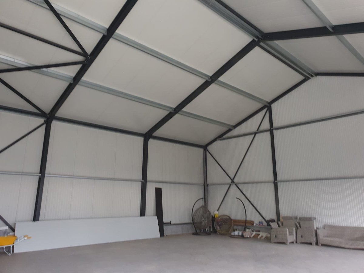 HCAHarkema's tweet photo. Te Huur. Opslag units. Van 75 tot 225m2. In Harkema. Direct te aanvaren. https://t.co/DGRCTi8HAj