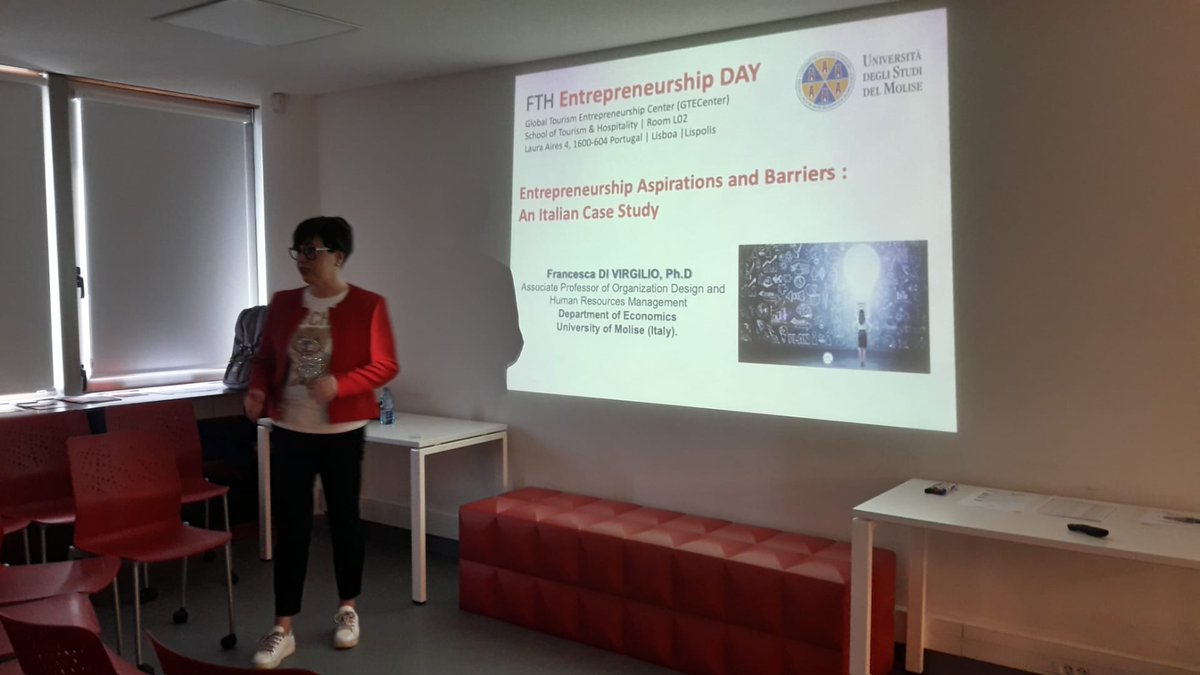 francescadivir2's tweet photo. Feeling inspired after engaging in FTH Entreprnership Day at Universidade Europeia - Lisboa!
#humanresoucemanagement #performance #valuecreationwheel #socialmedia #extrinsicmotivation #softskills #organizationbehavior #lofficinadiorganizzazioneaziendale #businessidea https://t.co/rEINOdcEKa