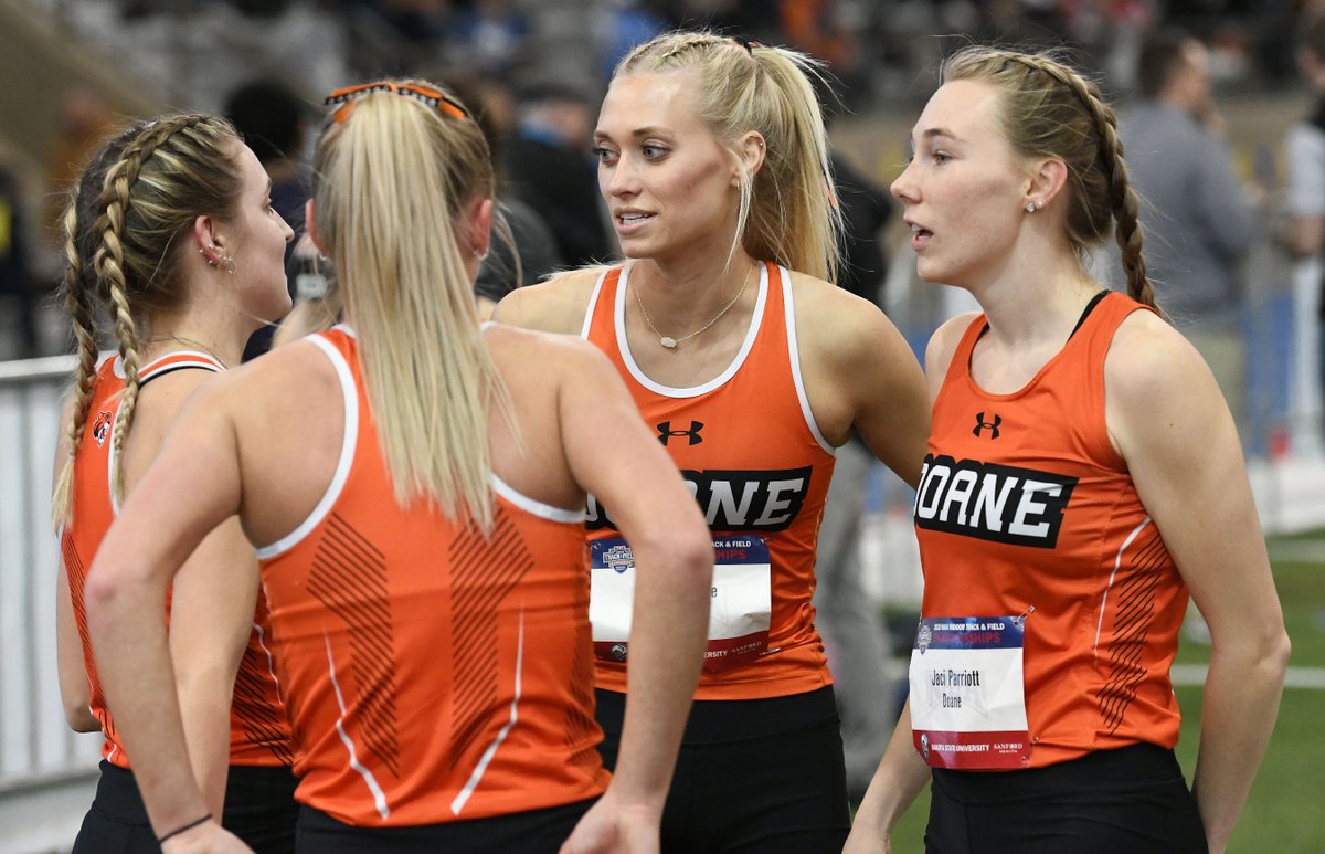Scoop_DoaneTF's tweet photo. #NAIATrack women's 4x800 prelims: With (@Jaci_Parriott, @halleweise, @jacii_4 and @haydyn_weise carrying the baton, #DoaneTF clocks season best by 14 seconds (9:33.12) but does not advance to final, placing 5th in their heat and 13th/19 overall. https://t.co/hZnW8g26h5