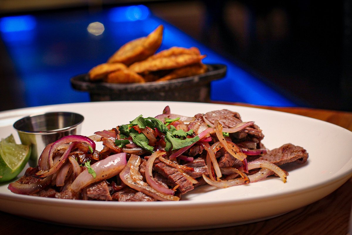 SeawalkRestaur1's tweet photo. Join us for #dinner🍴 We can’t wait to serve you 🙌🏽 #seawalkrestaurant #inwood #uptown #washingtonheights #harlem #yonkers #thebronx #dyckmanstreet #manhattan #restaurant #nyc #newyorkcity #bar #yummy #yum #tasty #thursday #dinner #skirtsteak #bistec #bistecencebollado https://t.co/qFCiiTYqtF