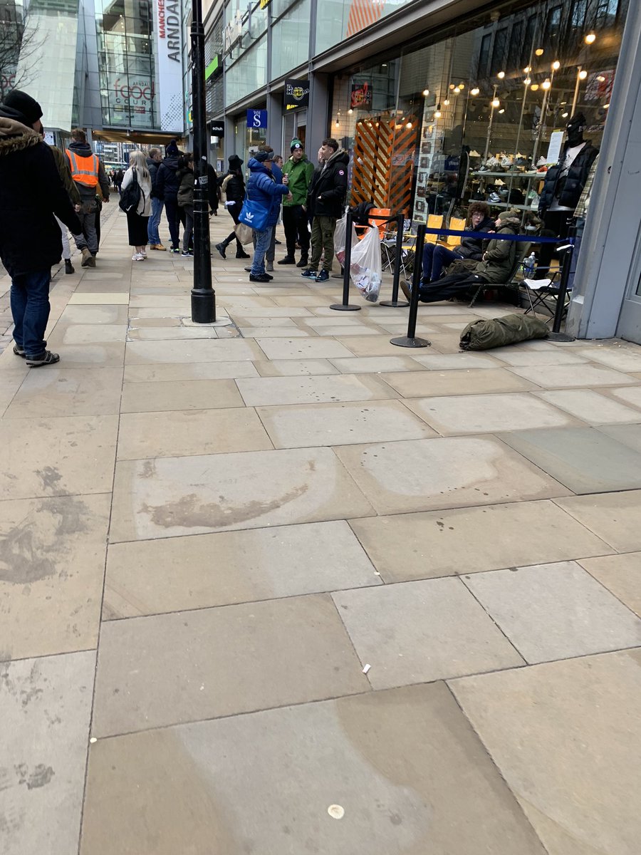 Julie Frost tweet media