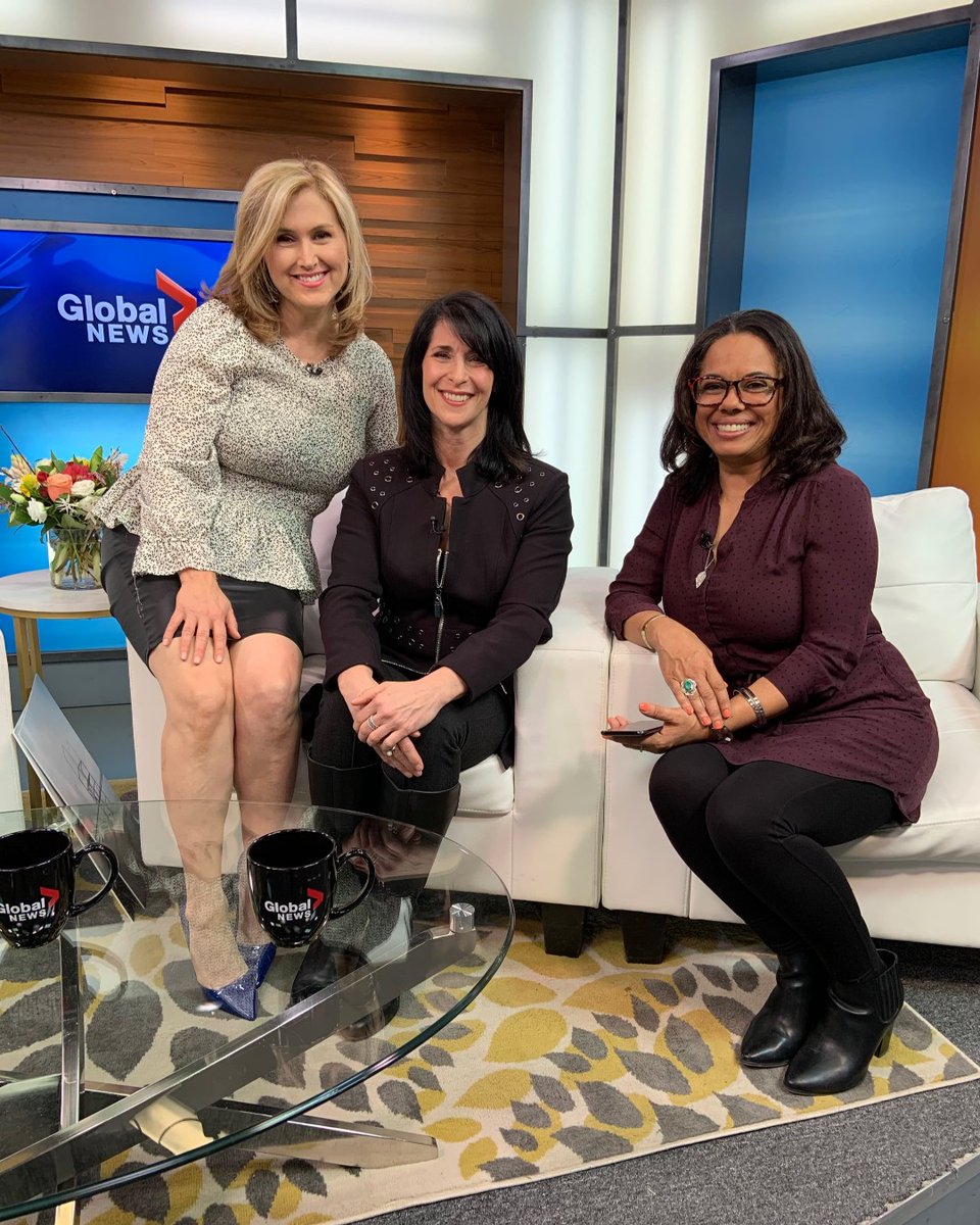 MYTORONTOPHOTOS's tweet photo. #TBT to our first Camera Distribution Day of 2020, featuring a great chat with @JenniferValentyne of @GlobalNewsTO, @veahavtanews Executive Director Cari and multi-time #MYTORONTO contest winner Barbara! Video on Ve’ahavta’s YouTube channel.

#MakeItBeautiful #MYTO #TorontoPhoto https://t.co/Ojfi9n1Wba