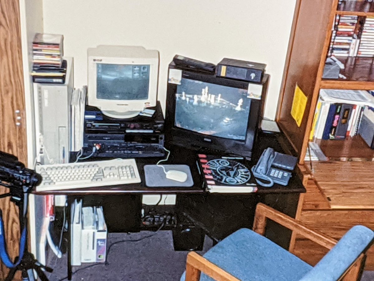 Mr_T0aST's tweet photo. Stumbled on a photo of my 1992 rig. #toasterLife running Lightwave on the #Amiga 2000 @NewTekInc. I ate a lot of Ramen and Mac n cheese to be able to pay for that setup on an E-4 salary 😎 https://t.co/Rds5fCcL6s