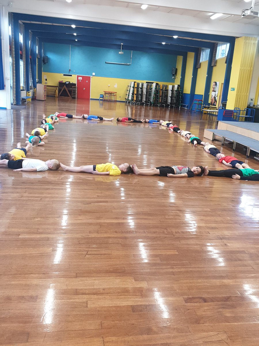MissBInstone's tweet photo. In our PE lesson we used our communicator and collaborator learner assets to make human 2D shapes. #learnerassets https://t.co/JS7niiD7AZ