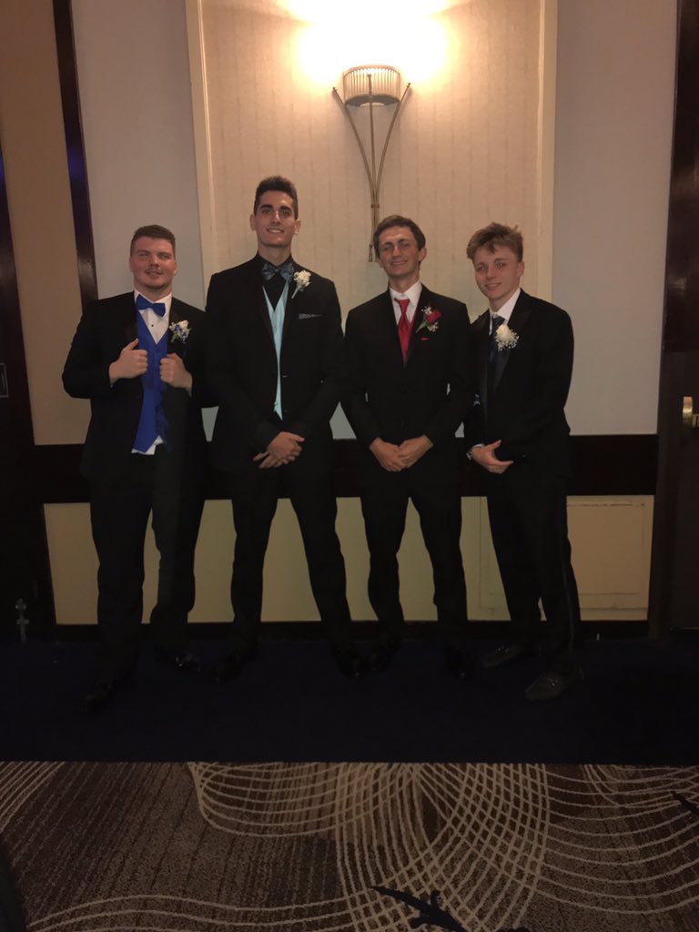 al_hiam10's tweet photo. Happy birthday zippiest @MulderigLiam https://t.co/Zi3N6Jql4P