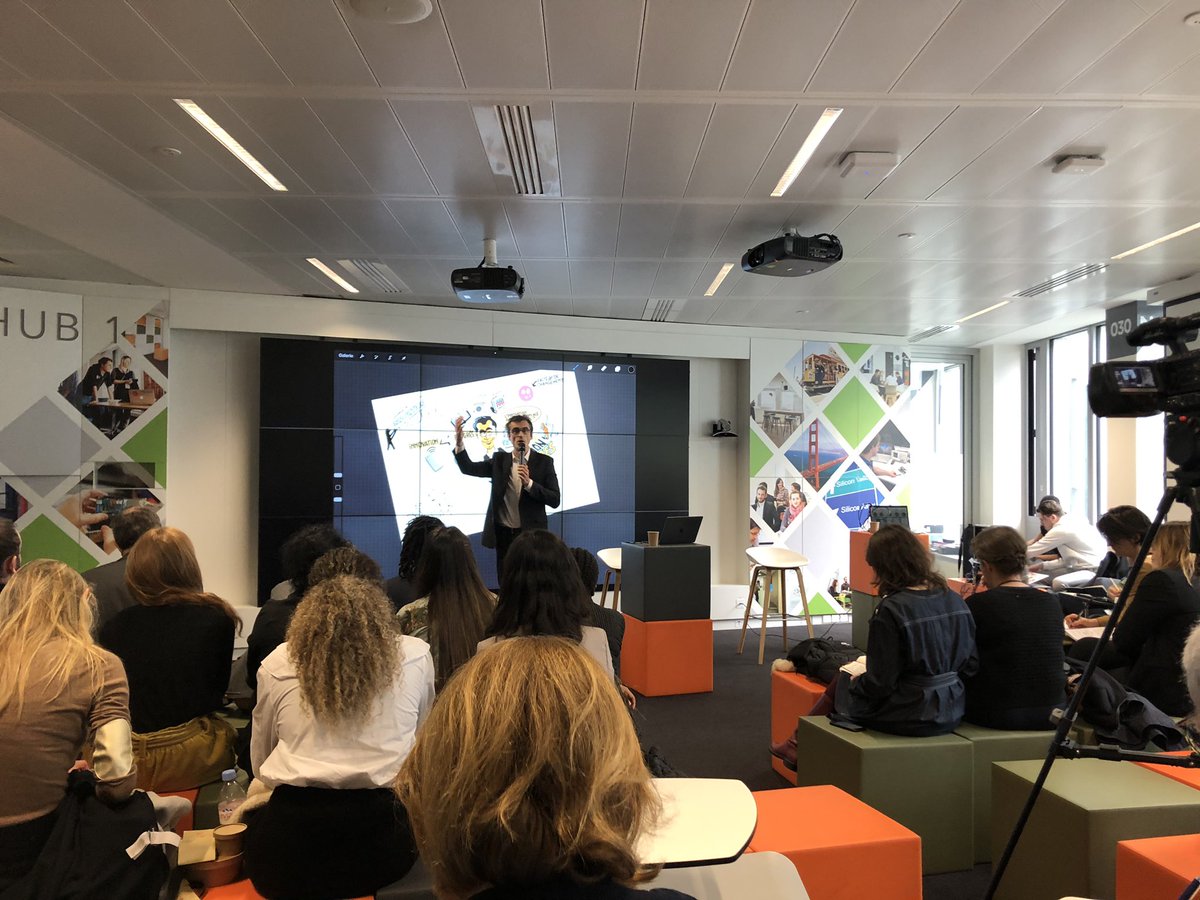 Superbe conférence ce jour de <a href="/Enthoven_R/">Raphaël Enthoven</a> sur « l’innovation a-t-elle remplacé le progrès ? », a retenir et méditer « le progrès est irréversible » #574 #sncfreseau