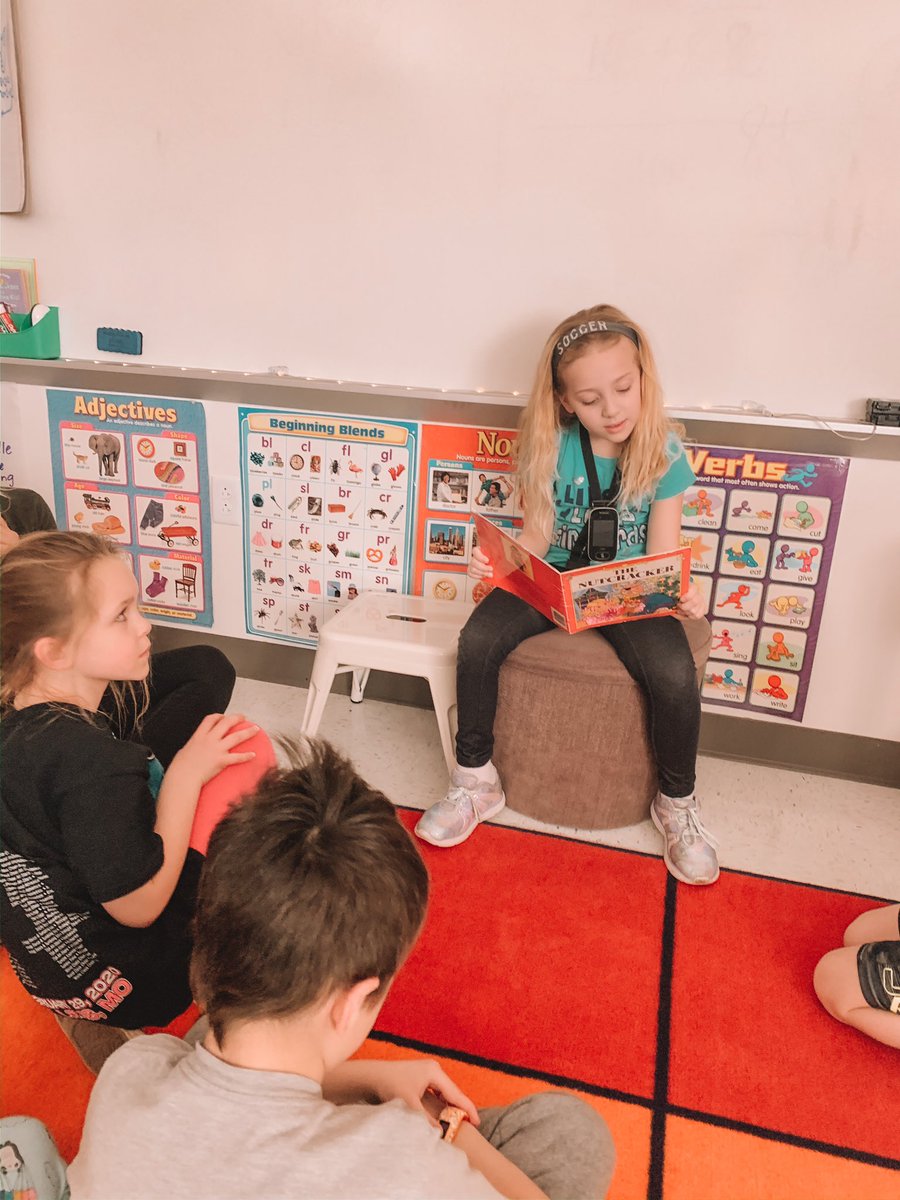MissScottFHE's tweet photo. We had some of our own guest readers in our classroom today! They were so excited to read to their friends. #ReadAcrossAmerica https://t.co/xMV50aq2A3