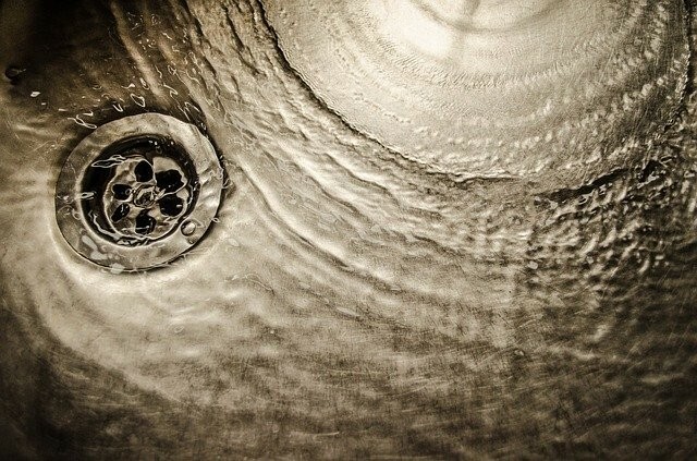 SanitaireBio's tweet photo. PROBLEM » Dealing With Smelly &amp; Slow Flowing Drains: People often think the smell comes from the drains. Some times they are correct. What do you look for?

Bio-Cleaning Solution will deliver the results to fix the problem by adding the right bacteria to the environment to t… https://t.co/TIP6PojAd3