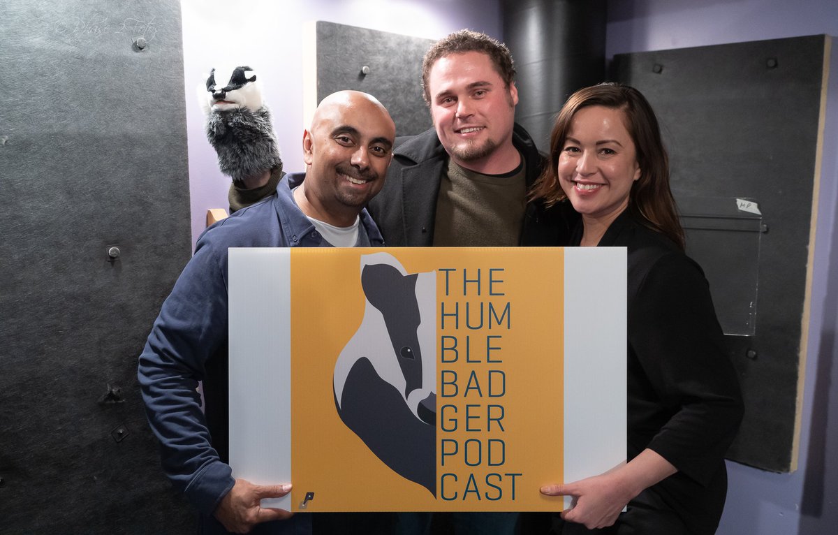 thehumblebadger's tweet photo. #Spotlight #Series concludes #successful 1st #season of #InterestingPeople &amp; #stories 🎧

Joe Snow of Rejected Gentlemen chats about his famous bro Jon &amp; the inspiration behind the band's name with hosts @pablodassen &amp; @melyssamoniz. 🎙🦡

Promo partners: https://t.co/gLMxitDzKu https://t.co/5Od2FQREsz