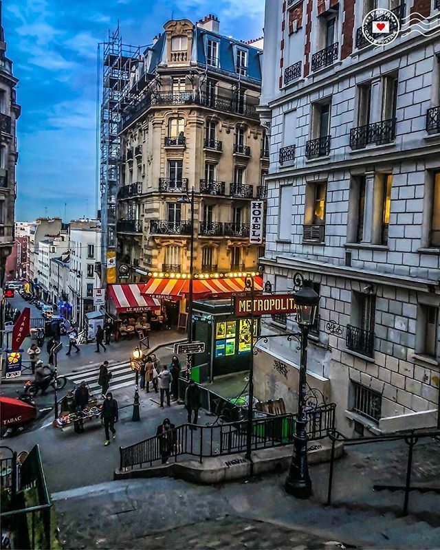 Paris_Carte_Postale tweet media
