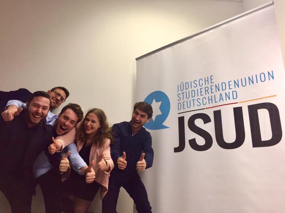 DaliaGrinfeld's tweet photo. #OnThisDay 3 years ago, the first @JSUDeutschland Board was elected! Leading #JSUD as President, molding our vision into life, has been my biggest joy & challenge! We gave it every ounce of love, passion, sweat & tears we had. Today, JSUD is a strong young Jewish political voice! https://t.co/g8iBkro3MS