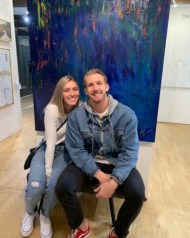 Art walk tonight 5-9pm LagunaArt.com Come say Hi 👋 
#lagunabeach #family #architecture #artwalk #artofinstagram #lagunahomes #interiordesign #newyorkartgallery #beverlyhillsart