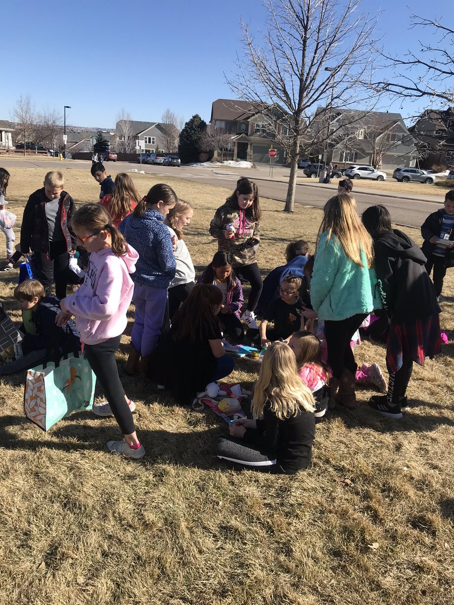 One of my favorite days of 4th grade! Our rendezvous, just like the fur traders and mountain men did it. We also lucked out on the weather ☀️ #loveMHE