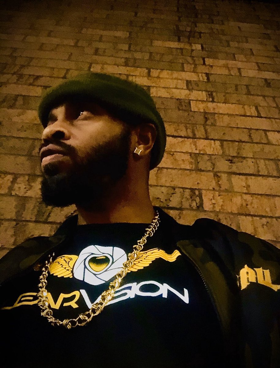 LearVision's tweet photo. Respect the 757โs own lyrical assassin #wusyndicate @joemafia757 #hiphop #wutangclan #learvision โ๏ธ #illustrious album out now and new music otw!!! @RZA ๐ฏ๐ฏ๐ฏ https://t.co/aVtWxd4nfx