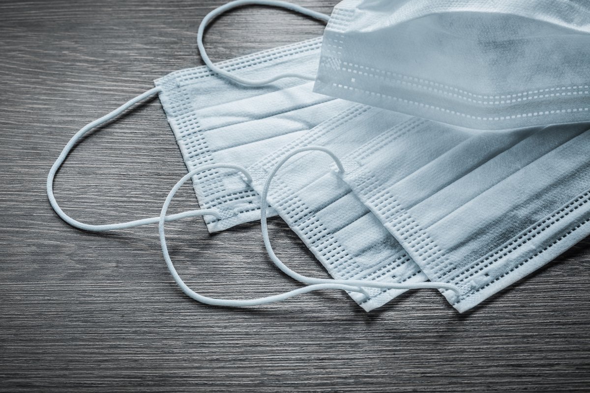 Will wearing a mask protect you from COVID-19? Masks should be used by sick people to prevent transmission to other people. It may be less effective to wear a mask in the community when a person is not sick themselves. More info: ow.ly/jGXC50yDRJ2 #COVID19 #coronavirus