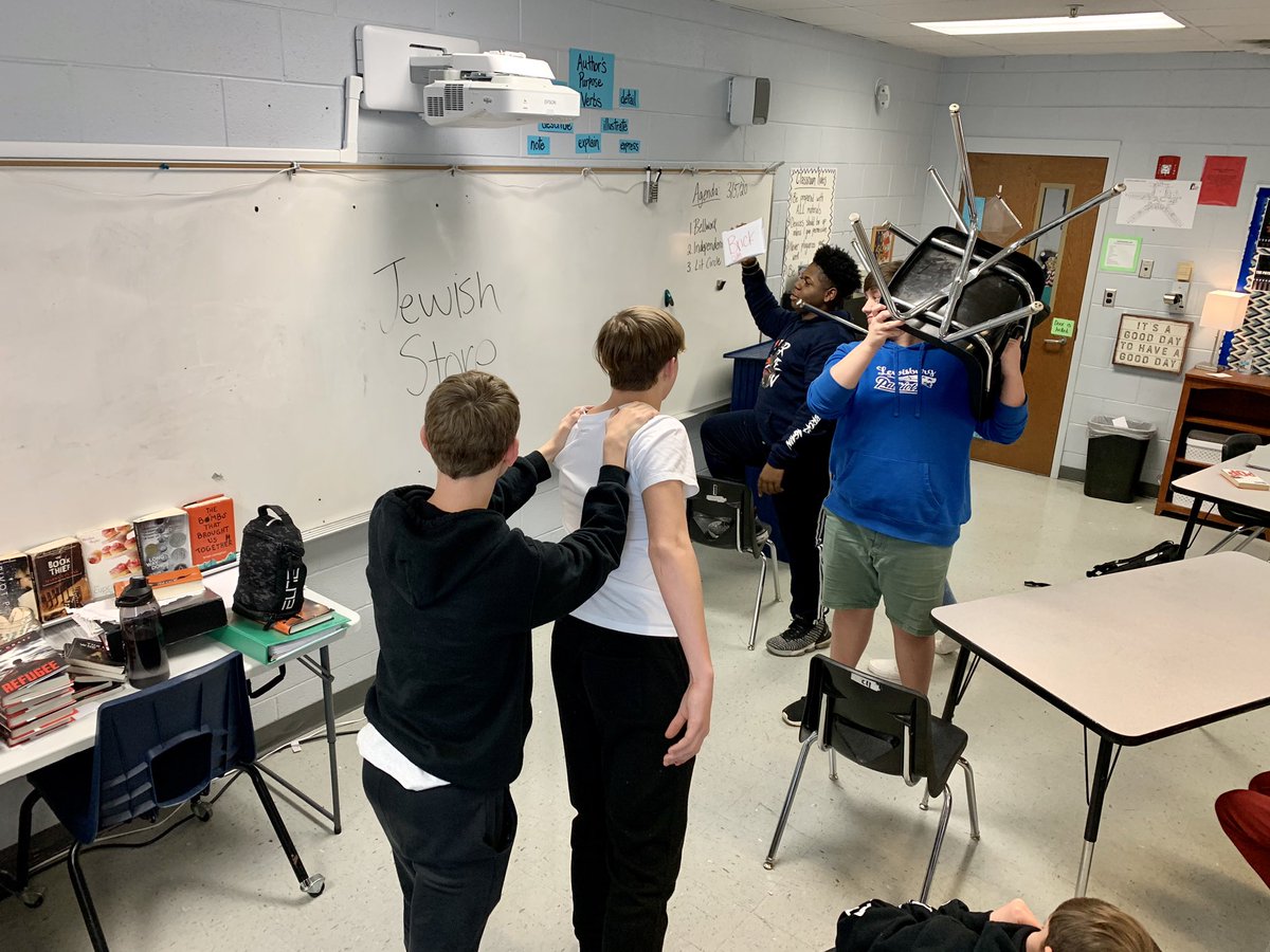 Erin Hart tweet media