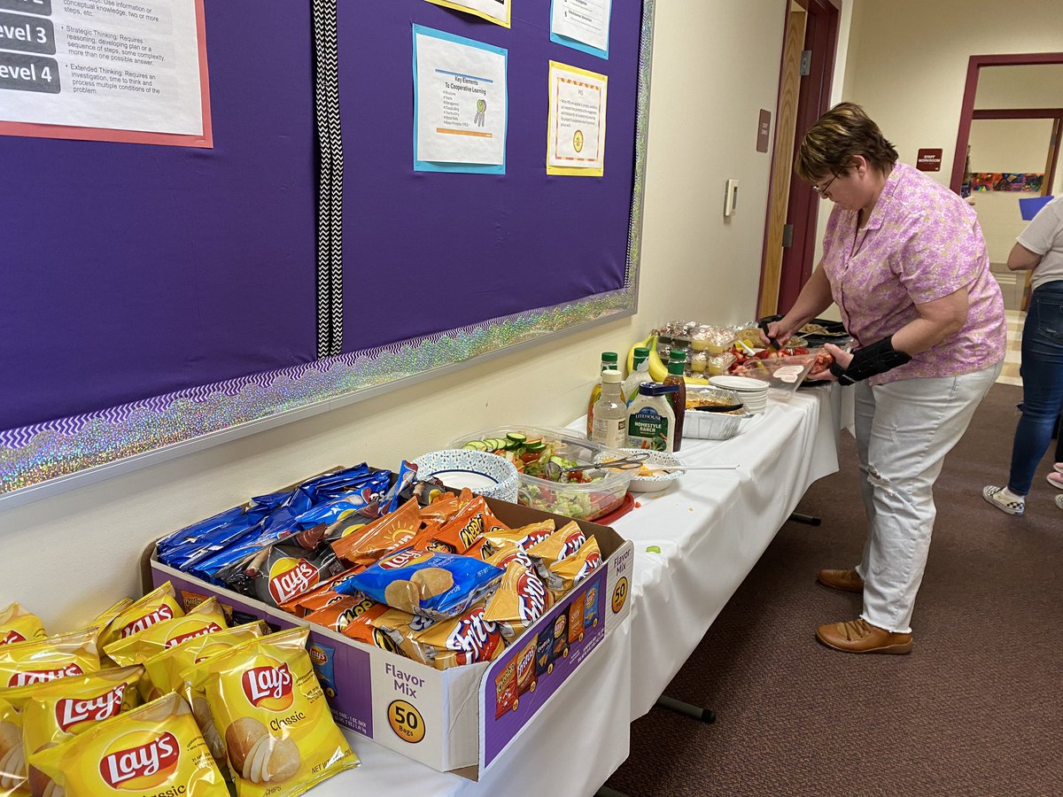 Quest Church spoils the teachers at Miller Ridge!  Every conference night they feed us a huge dinner.  Last week was Chicken Salad Chick and this week was Chick-Fil-A.  Thank you, Questers, for your generosity! <a href="/MillerRdgTweets/">Miller Ridge Elementary School</a>