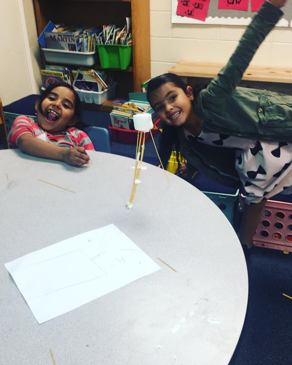 GLDDbacks's tweet photo. Here are some adorable 1st graders from Mrs. Shew’s class with their #STEM challenge! They had to create a tower using noodles and marshmallows! #GradeLevelOfTheWeek https://t.co/mGTZfzjd7z