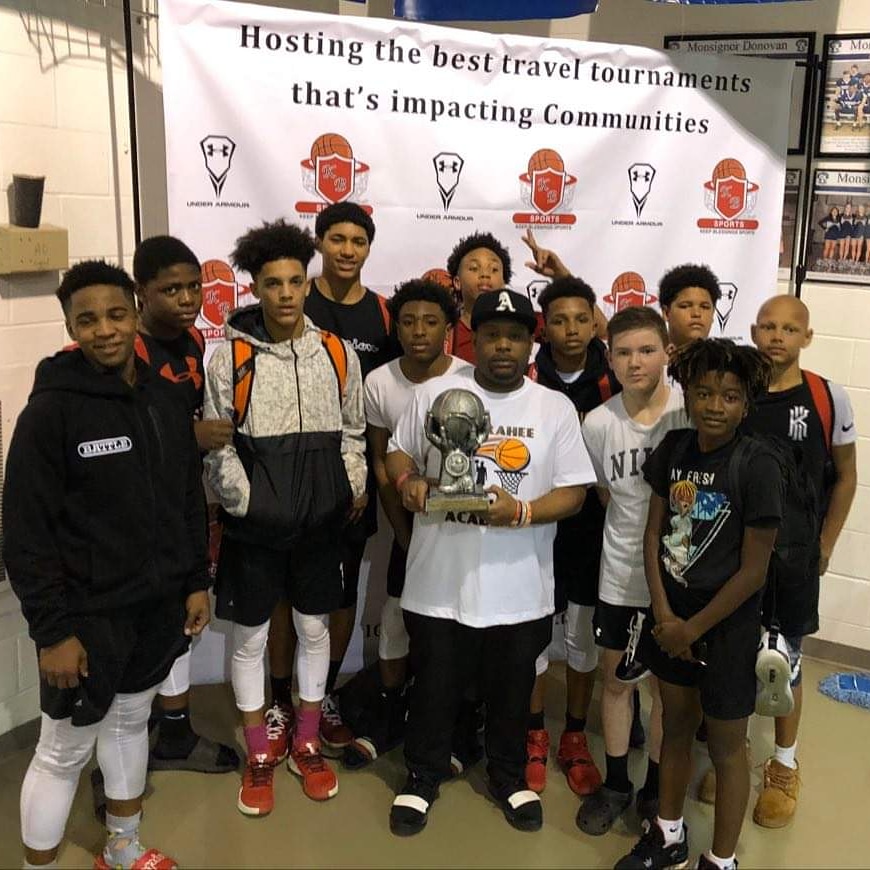 JTSMITH__'s tweet photo. Middle school division champs!! #HartCo #FranklinCo #StephensCo #CurraheeSeason @DefendersHoops https://t.co/WySzK5GgfN