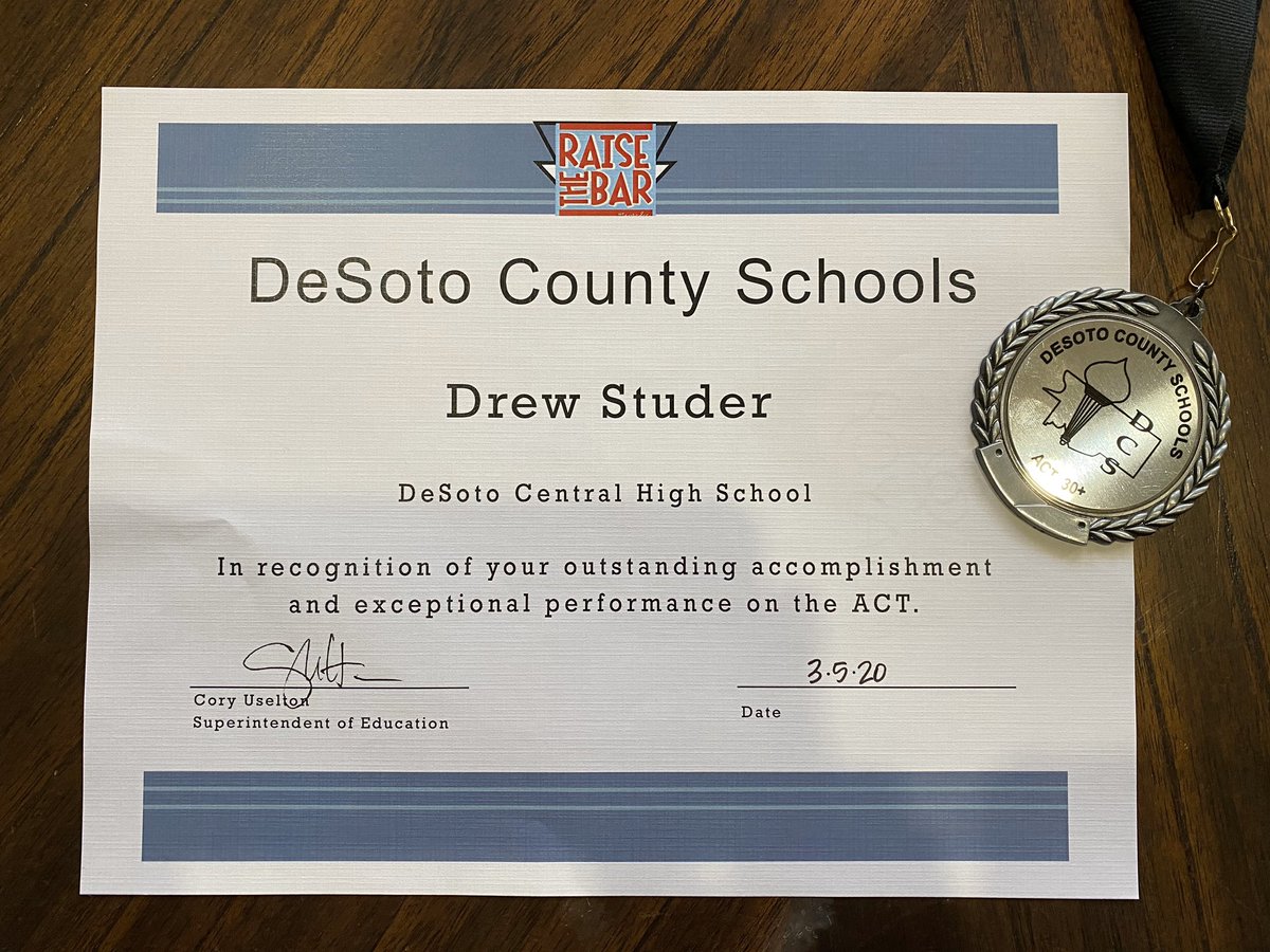 Tania_Studer's tweet photo. DeSoto County School Board recognized 44 seniors from DeSoto Central High School for making 30+ on the ACT today. Proud to say @Andrew_Studer01 was one of them!! Let the graduation festivities begin!! #DCHSClassof2020 #FutureUMTiger #WickedSmaht https://t.co/gUNLjbHDdA