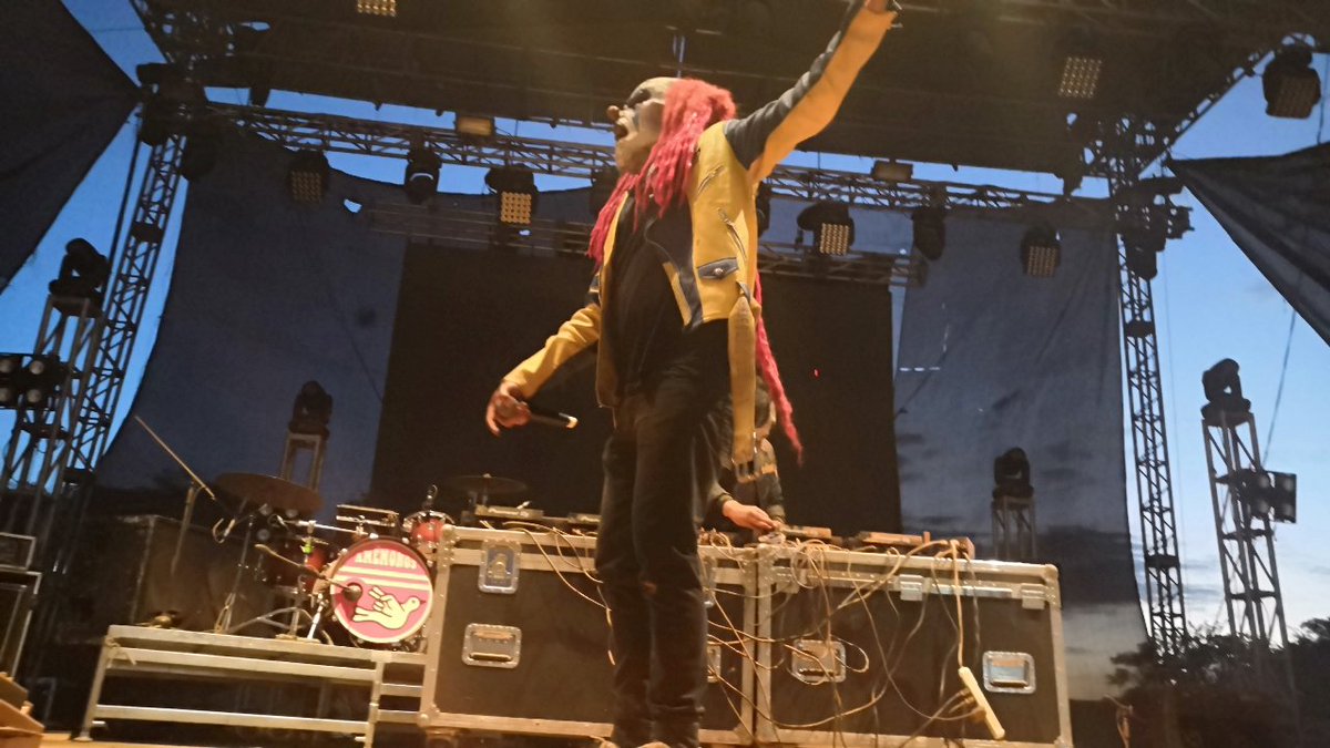THOMPSONSECURIT's tweet photo. #thompsonsecurity en los #mejores #conciertos con #grandes #artistas #youtubers Unos de los #mejores del #EDCMexico @killtheclownsofficial y la #gran #influencer @dhasiawezka éxito total #takilhsukut en #Papantla #veracruz #xalapa #tuxpan #tuxpan #cordoba #rave #electronicmusic https://t.co/YWaRGcrn8h