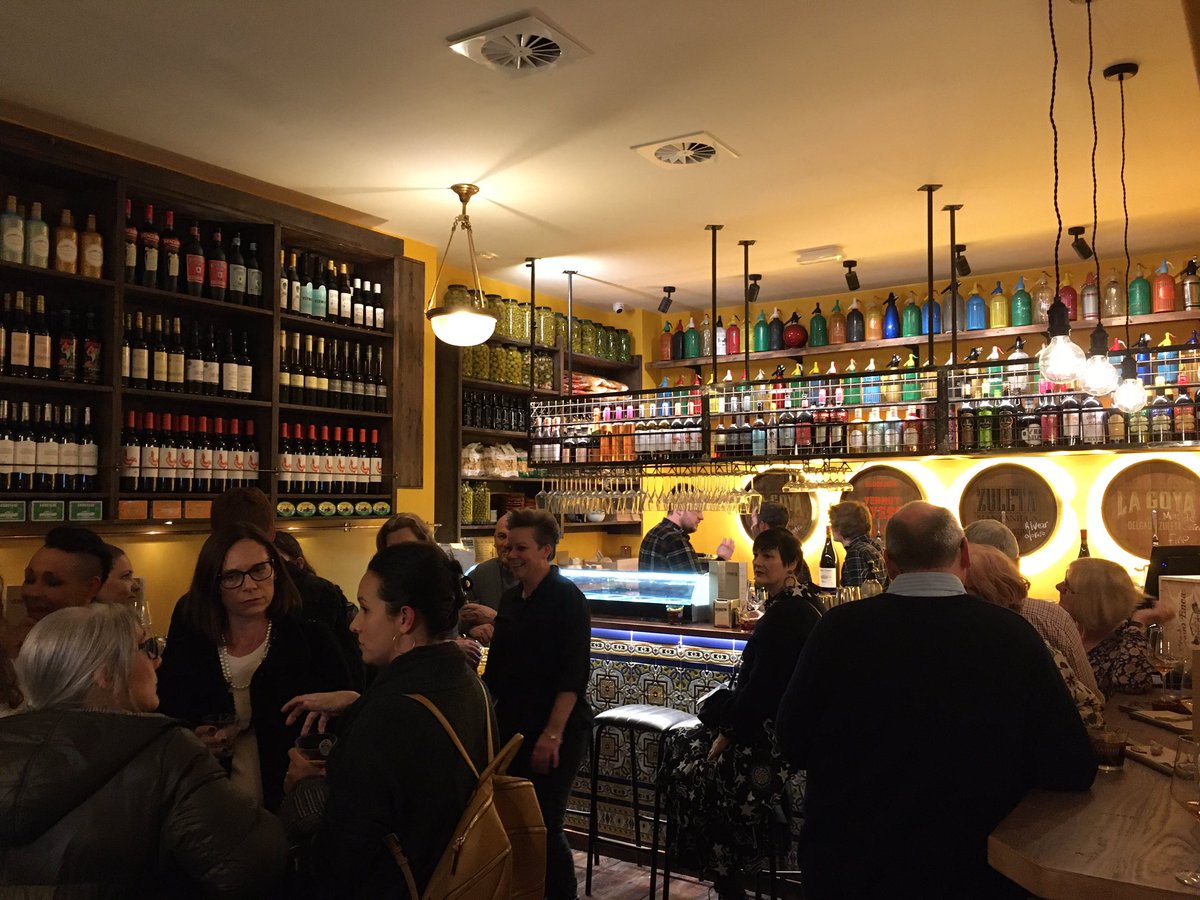 mitchellyoung19's tweet photo. #ThirstyThursday @TioPepeFino en Rama at home, vermut at @VermutCDF, @estrellagalicia at @bar44tapas #Cardiff #SherryTriangle How lucky are we @MacCocktail @muladhara @winewankers @RealWineGuru @pietrosd https://t.co/9ARNph7o8q