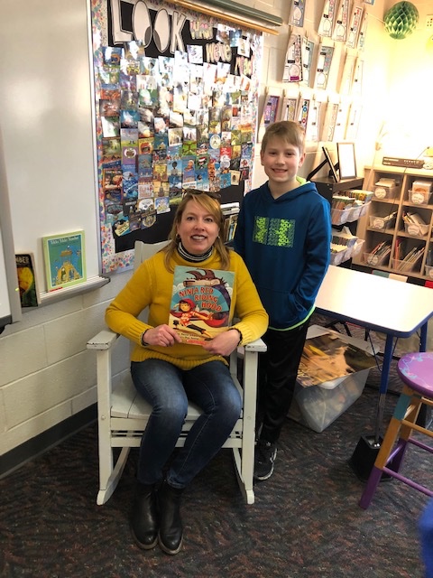 MsBinder19's tweet photo. Thank you Mrs. Yakas for reading to us today! The kids loved having you in our room! @SLCSBrummer https://t.co/QlJ6Fqyvsj