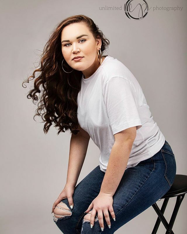 tdickson05's tweet photo. That's my niece, y'all!  Wowwww (in my Postie voice, because he's her fav)! This is from the Denim model shoot that my '20 Street Team participated in this past weekend!  I'll be sharing more of everyone tomorrow <3

Emails went out today for those who a… https://t.co/ijzVDYt5vX https://t.co/55rypFrjmE