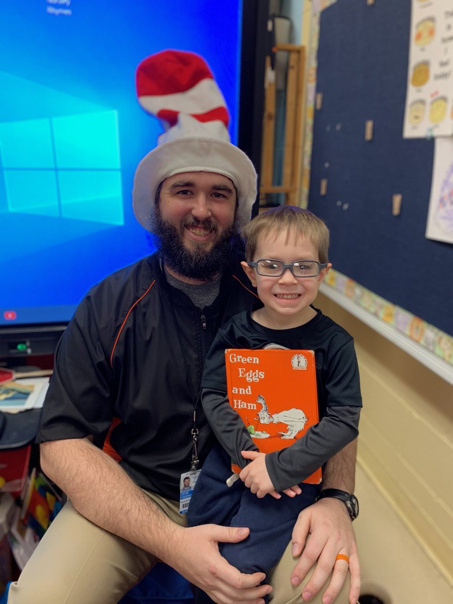 GleasonSchoolTN's tweet photo. Green eggs and ham as well as other Dr. Seuss fun in Pre-K today! https://t.co/02zPvNh4pF