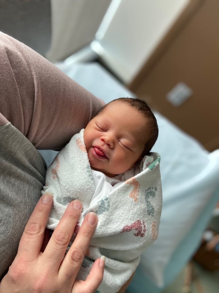 _ano45's tweet photo. I’m so inlove with my baby🥺🥺💗💗 https://t.co/aYQJxz8HTy