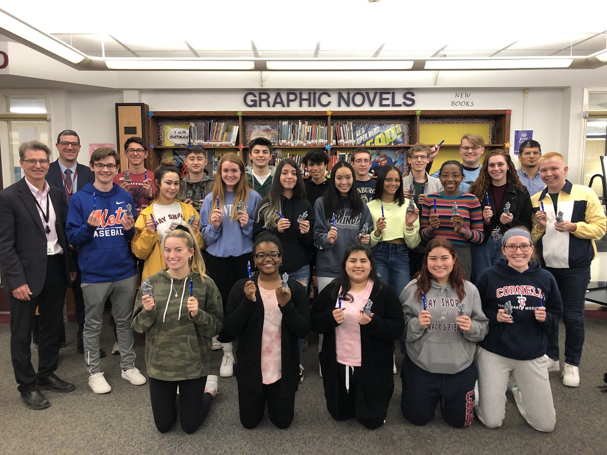 The seniors in the @bayshorehs International Baccalaureate (IB) program reached a program milestone. They recently completed and officially submitted their final papers for the diploma program. #DreamLeadAchieve