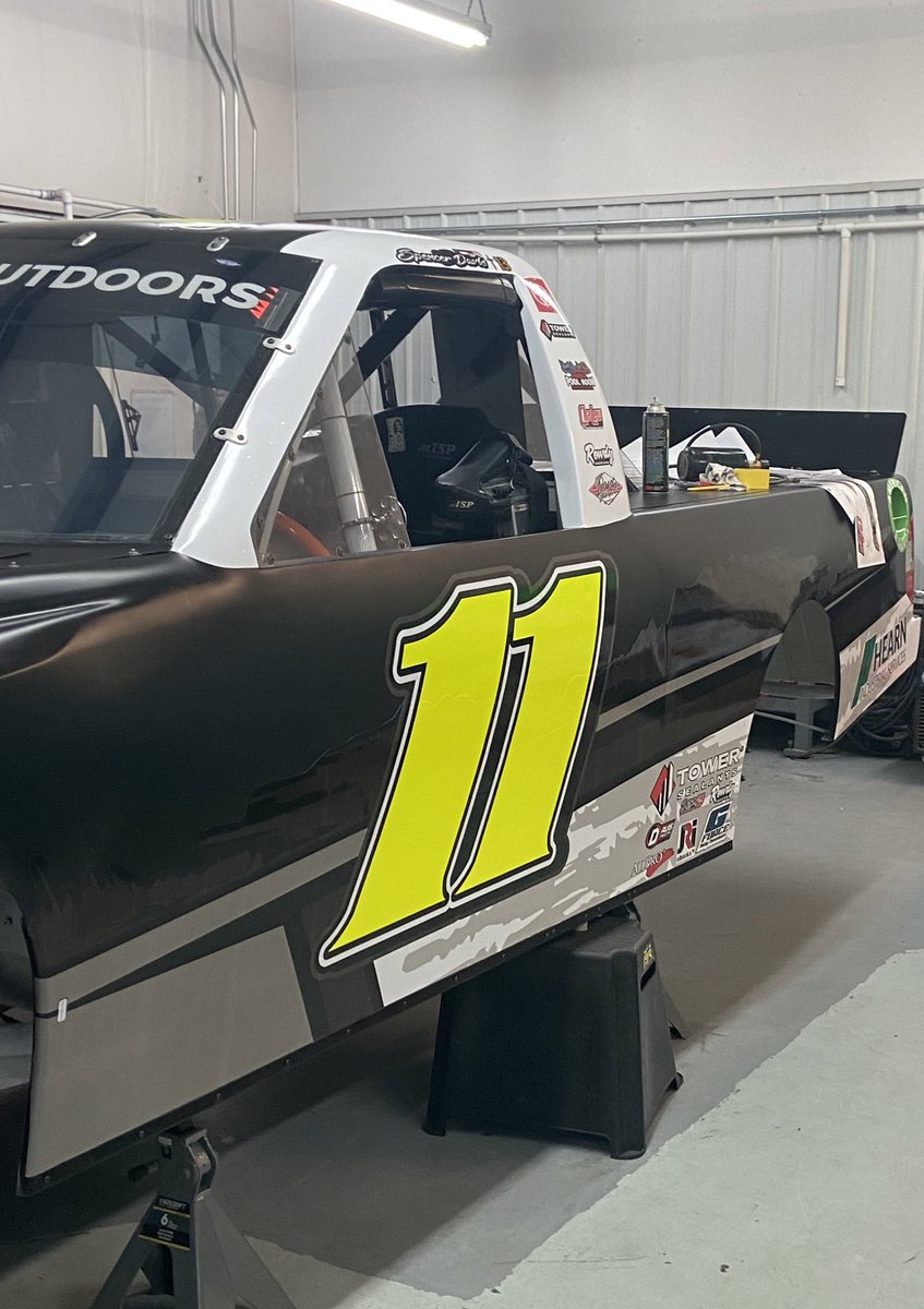 teamSDM29's tweet photo. Fresh wrap from #Design29 installed on our @allprocorp Tower Sealants @ToyotaRacing Tundra! Some final touches, possibly a new Sponsor Addition(?) and 004 will be ready for @amsupdates. Gotta say we dig the Neon Yellow 🤩 https://t.co/YEIPwX87Y1