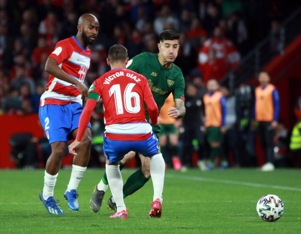 Qué gran noche...AÚPA <a href="/AthleticClub/">Athletic Club</a>!!!! 🏆 #BiziAmetsa 💭 #AthleticClub 🦁