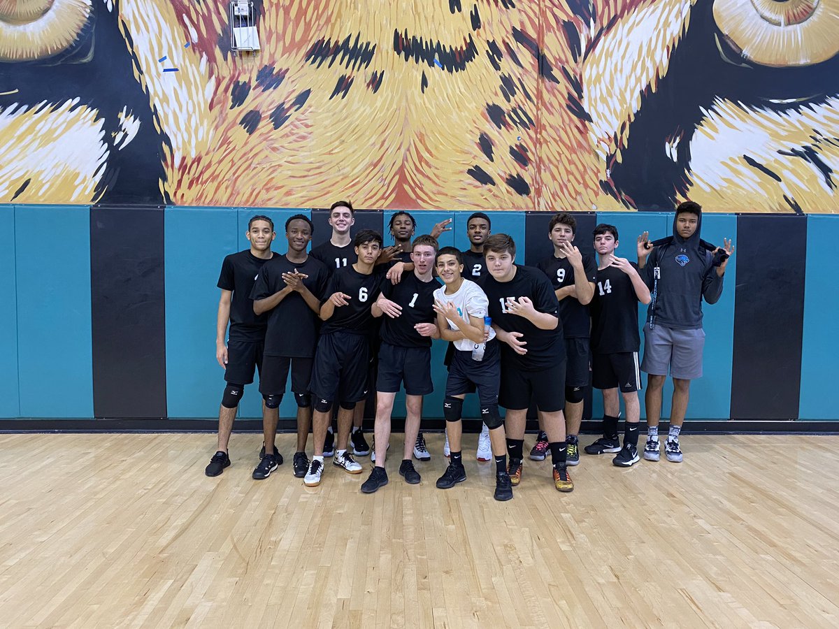 CGHS Boys Volleyball tweet media