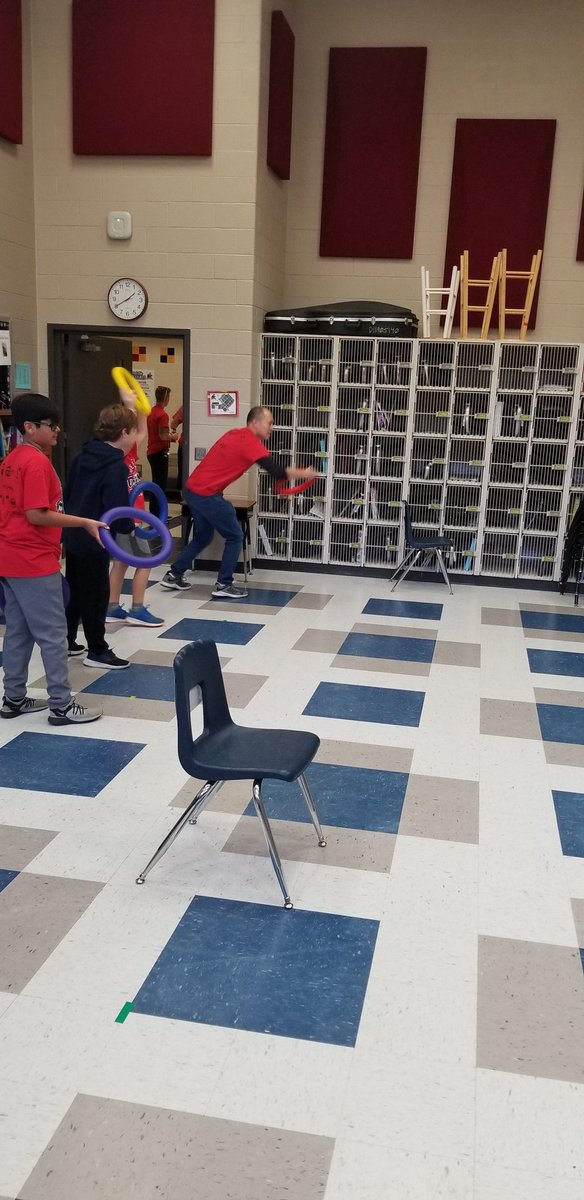 Mrs_Woolson's tweet photo. Mr.Cheung was dominating that ring toss game at our @Deretchin field day!!! #waytogoMrCheung https://t.co/pTVzKIZr3G