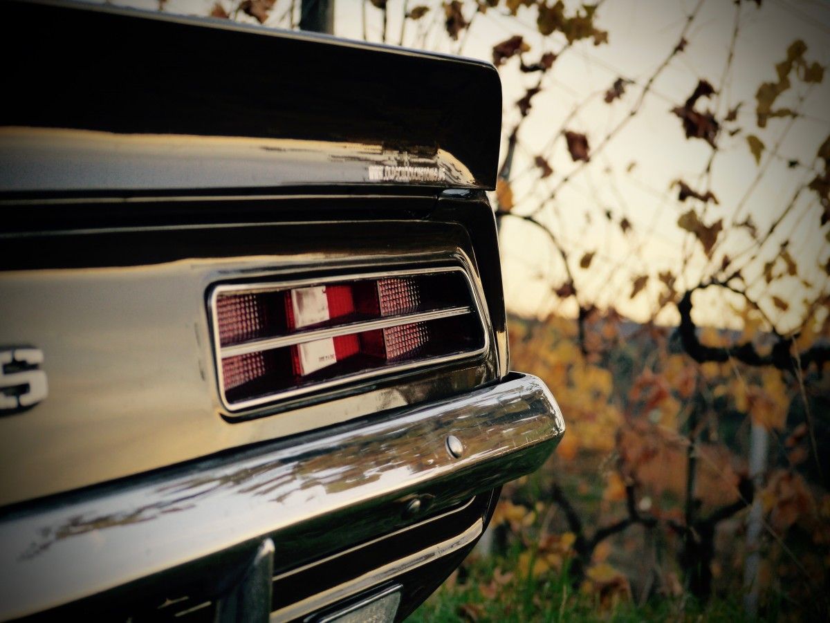 It's #ThrowbackThursday! 👾💾 

What's your favorite memory with your #ClassicCar?
Let us know in the comments!