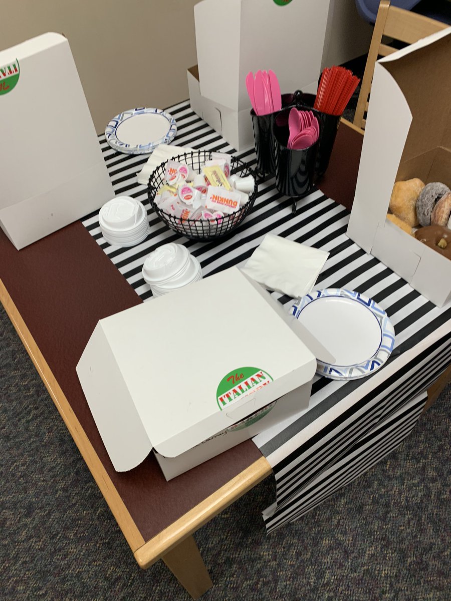 McMahonTigers's tweet photo. “Coffee with the Coach” was a great way to start the day.  Did you know that read aloud is the heart of literacy workshop? ❤️

@McMahonLitCoach modeled an interactive read aloud using the book Drawn Together, led discussion and sent us off with a lesson plan ready to go. 👏 https://t.co/eNZBUcChh6