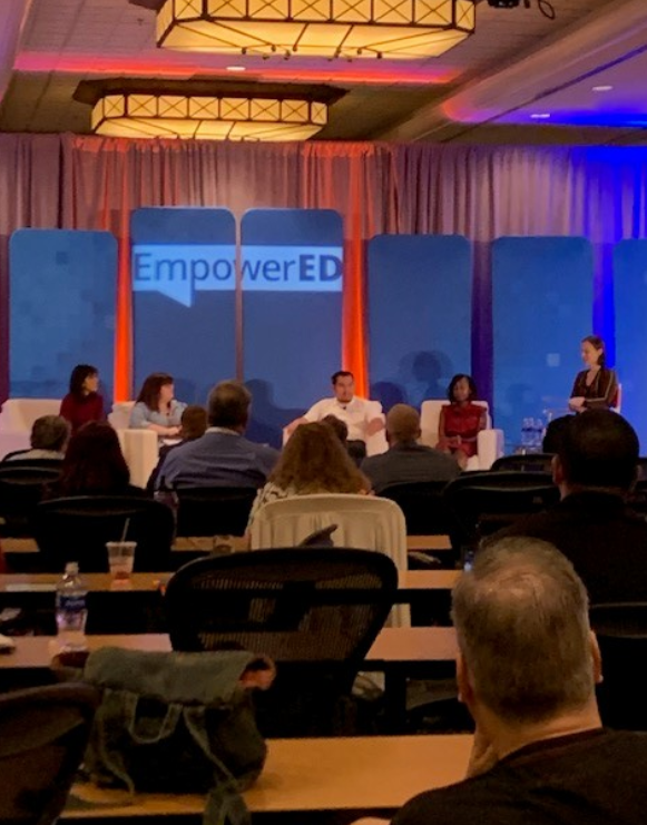 CampusLogic's tweet photo. First-generation student panelist David shares with #EmpowerED20 that he works 2 jobs, shares a home with 10 people, &amp; is now only 2 classes away from graduating. (WTG, David!) Positive #FinAid guidance helped him a lot. #StudentFinancialSuccess #HigherEd

https://t.co/EBBaug61Bh https://t.co/NvbL5oCqm2