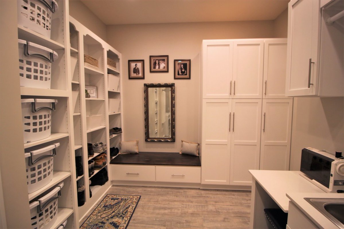 Learn about all of the tips &amp; tricks when designing a laundry-mudroom combo!
It will be the most functional space in your home. bit.ly/3c46gB1
#blog #bertch #laundrymudroom #americanmade #usa