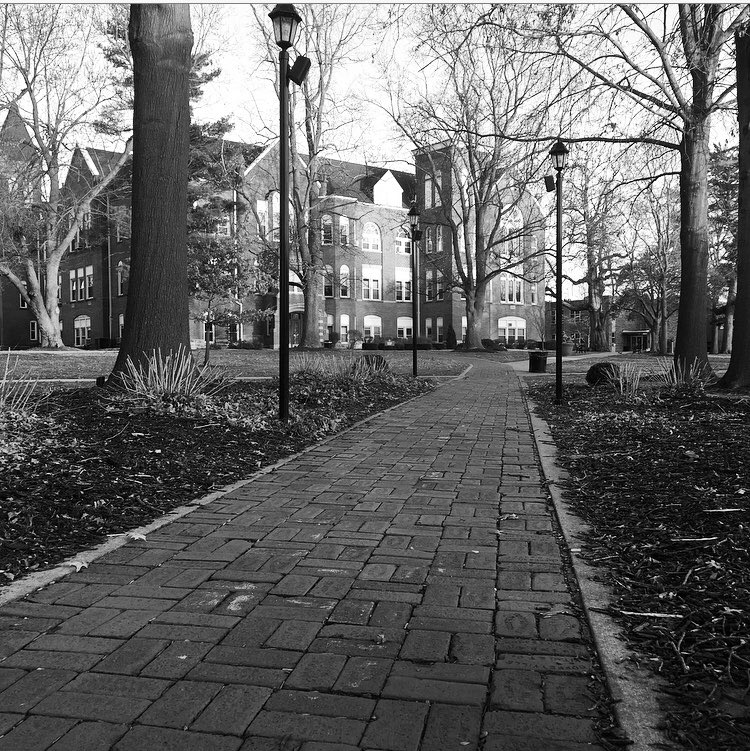 kayblaney5's tweet photo. See you in a week! #springbreak #instagramweek #MC385 https://t.co/sHRVkmlhV6