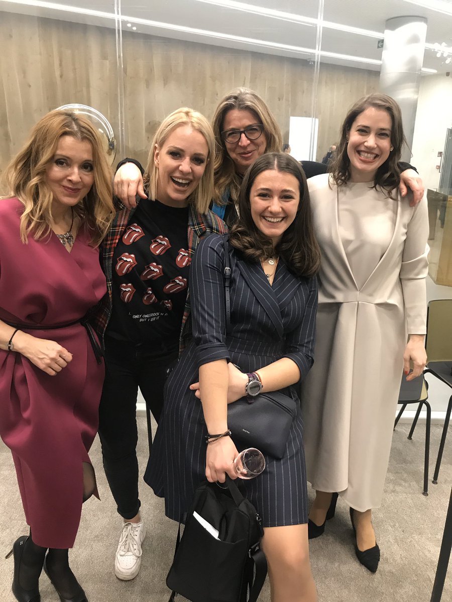 mrika7summits's tweet photo. Beyond happy to have met each of you!
@VALERIEin140 @SelmaProdanovic @TamaraTodevska @eu_eeas
#womenleadingtheway #girlpower #genderequity #GenderEqualityStrategy #BetterWorkingWorld https://t.co/NGitJ1GyOt