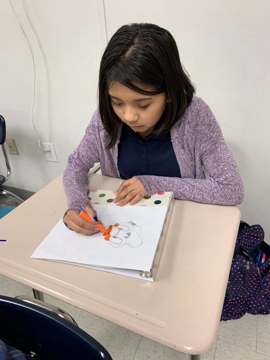 Khyde3428's tweet photo. Art class 1st hour teaching my littles how to draw Donald Duck. I have so much fun in this class. @GoBucsSJHS #southsideALLin #HydeAndTeach #6thgradeinprogress #FutureArtists https://t.co/QHTiuCwq9C