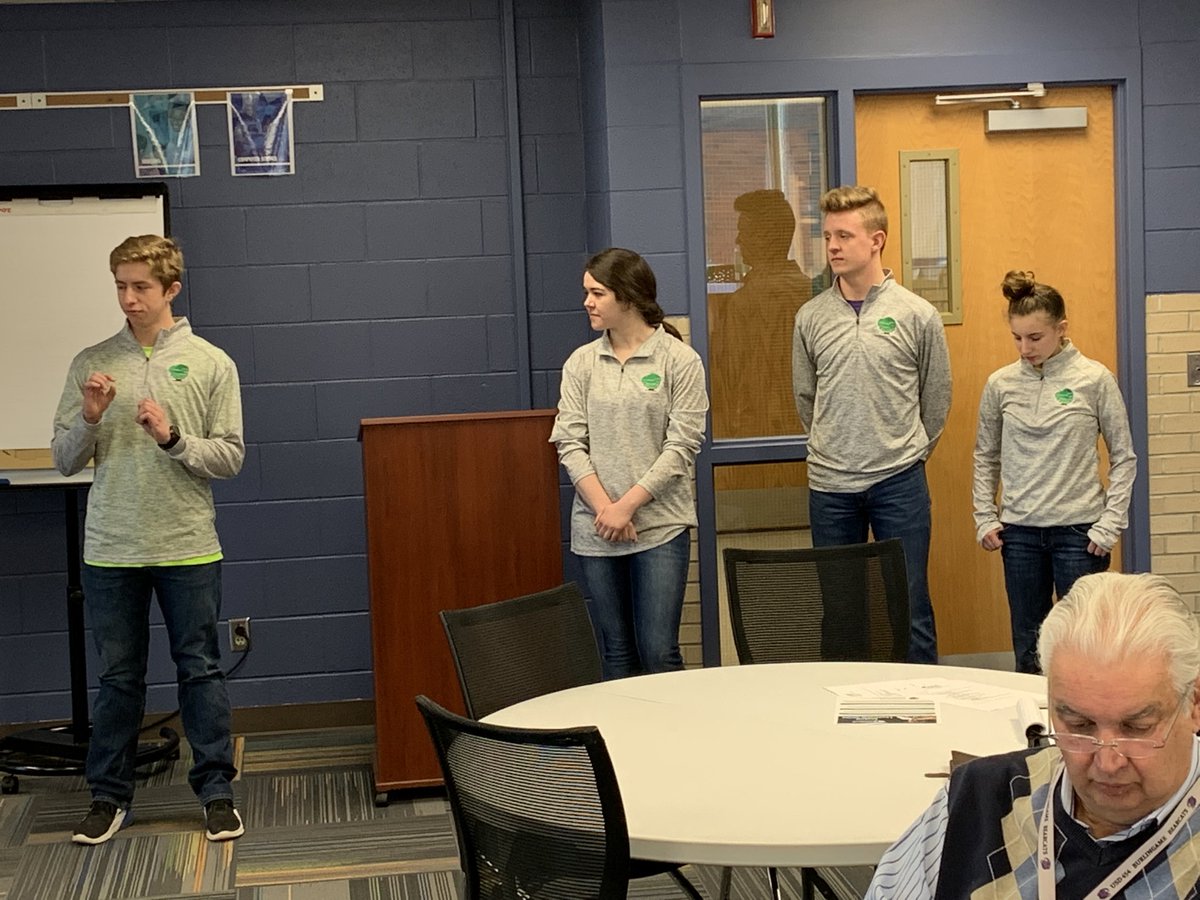 Our students did a great job sharing their experiences in the Greenbush Student Leadership Program @ today’s superintendent forum! Proud to be a bulldog! #BulldogFamily