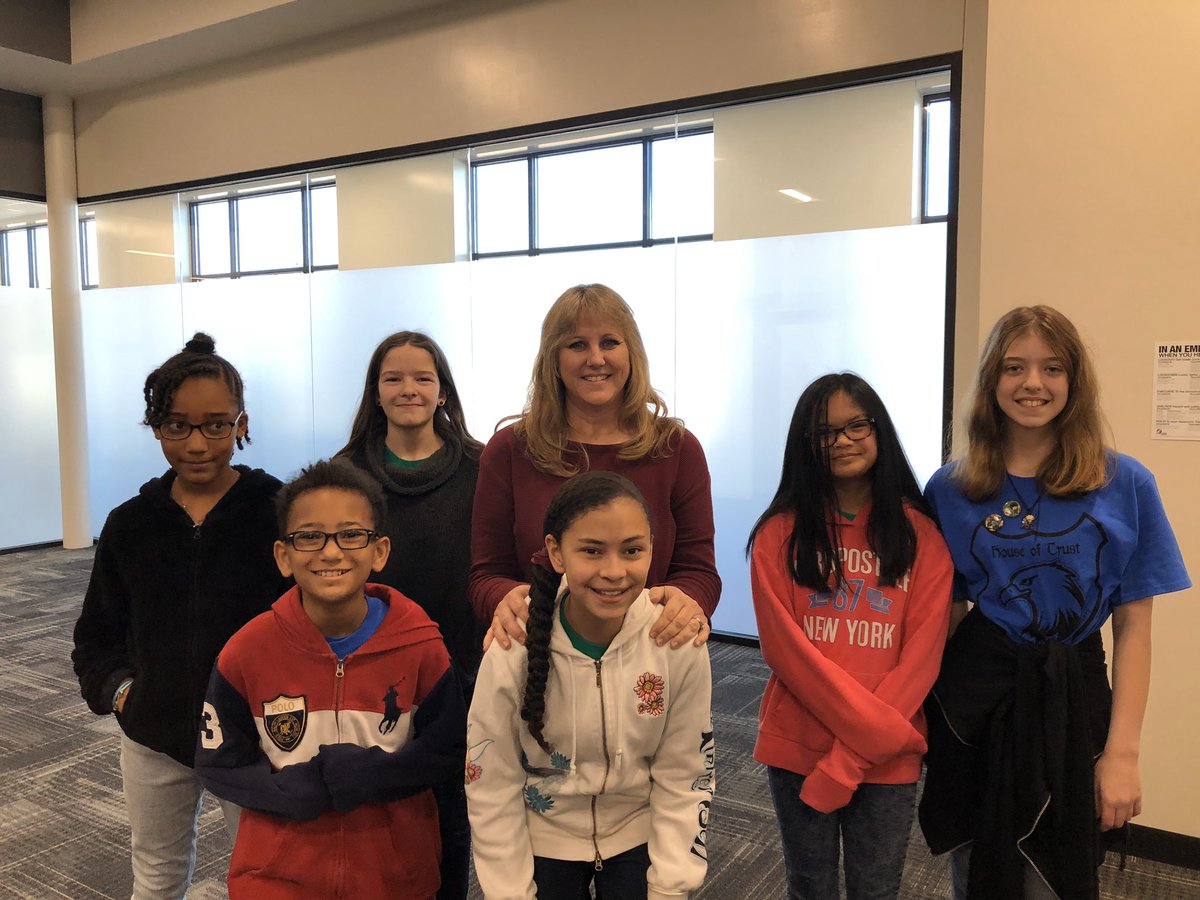 Super proud of this bunch! We advanced to the finals! ❤️📚#pirrunglibrary #MISDBOB20