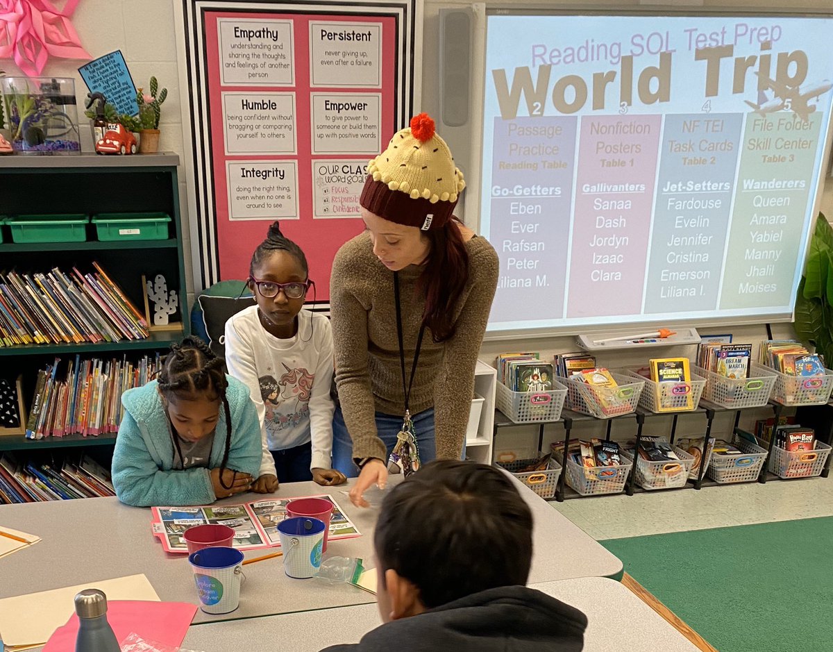 MrsWigginsClass's tweet photo. One of the best parts of my job are my teammates and coteachers that are not only all-in for my students, but make me a better educator. 🍏🍎
@MrsAlsheimer @MrsLeTeaches @KinderNcoffee #MNEStheBest https://t.co/fZVwiiw44n